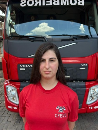 ALINE FERRANTI DA ROSA